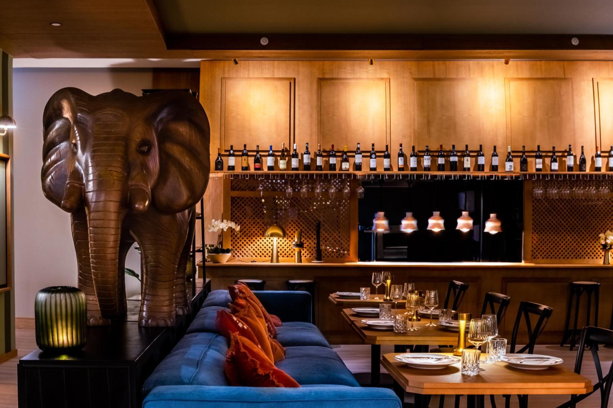Hotel Wyndham Grand Algarve Quinta do Lago Esterno foto The Elephant Bar